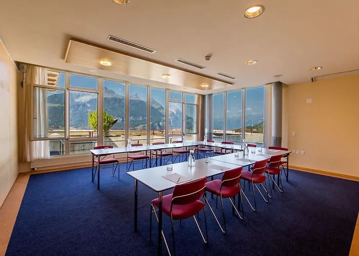 Panorama Hotel 3*